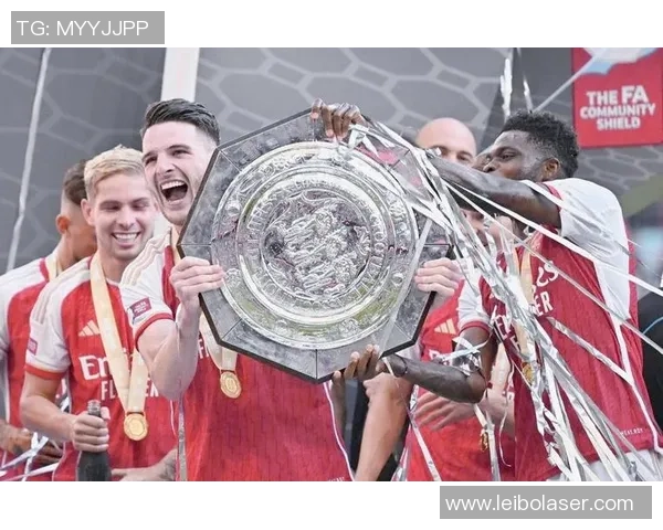 曼联足球名人堂传奇球星回顾与荣耀时刻解析