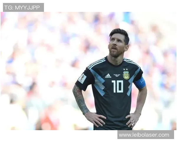 梅西与C罗谁能成为真正的绿茵传奇见证足坛巨星辉煌与落幕