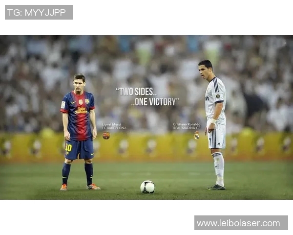 足球明星简笔画壁纸，展现经典球员英姿，独特艺术风格，点亮你的球迷时光