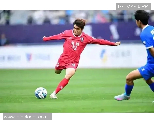 足球领域崛起的十大00后球星名单及未来发展潜力分析